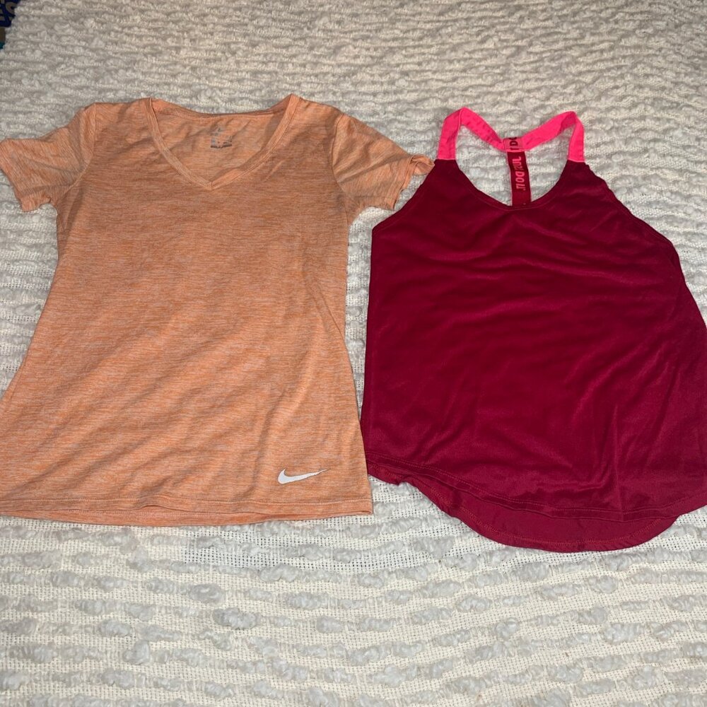 NIKE WOMENS XS DRY FIT‎ TOP BUNDLE LOT LOOSE RACERBACK SHORT SLEEVE ORANGE